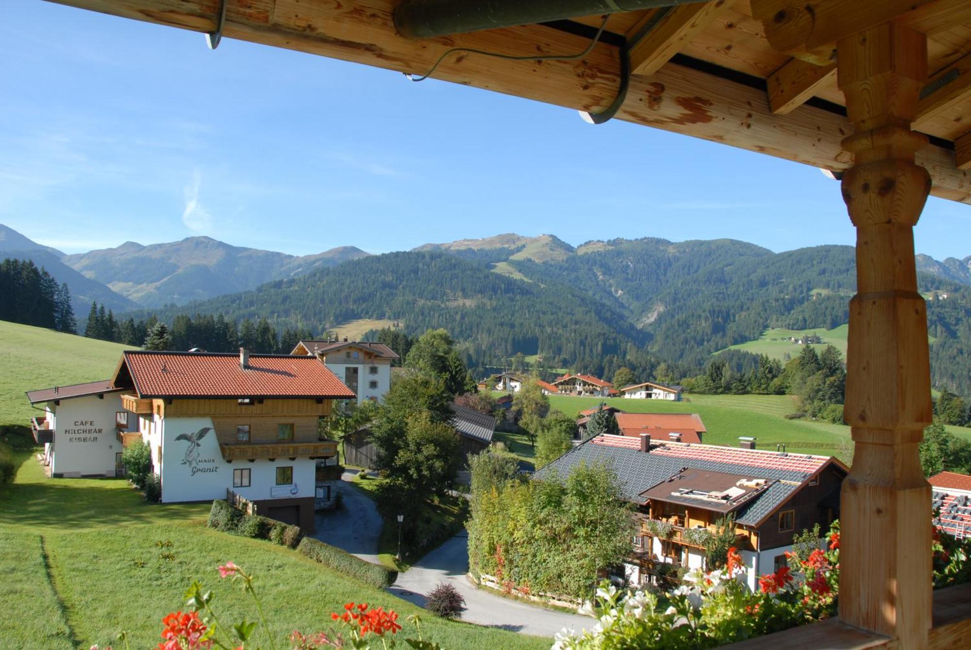 Hotel Landhaus Marchfeld Oberau Exterior foto